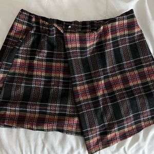 Skort bottom size medium
